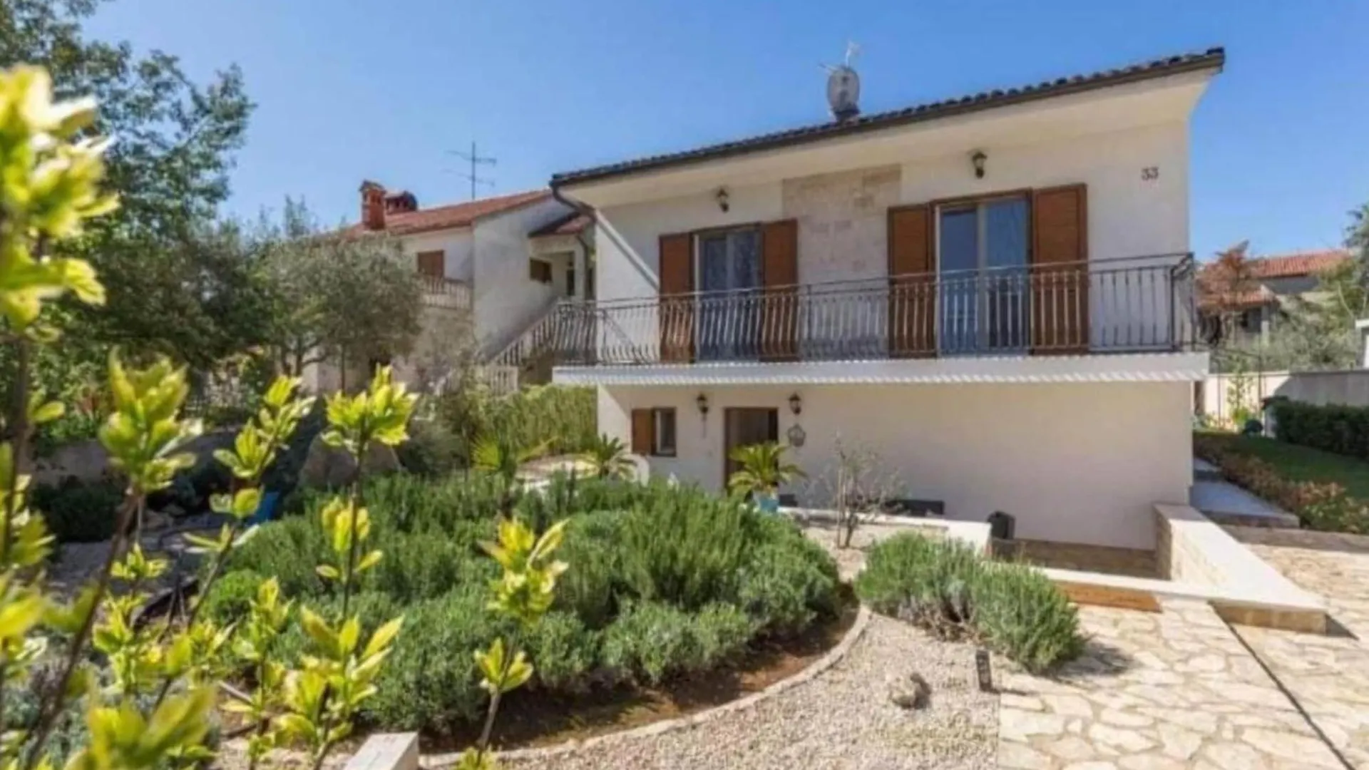 Two Bedroom Apartment With Terrace Pula 0*,  Kroatien
